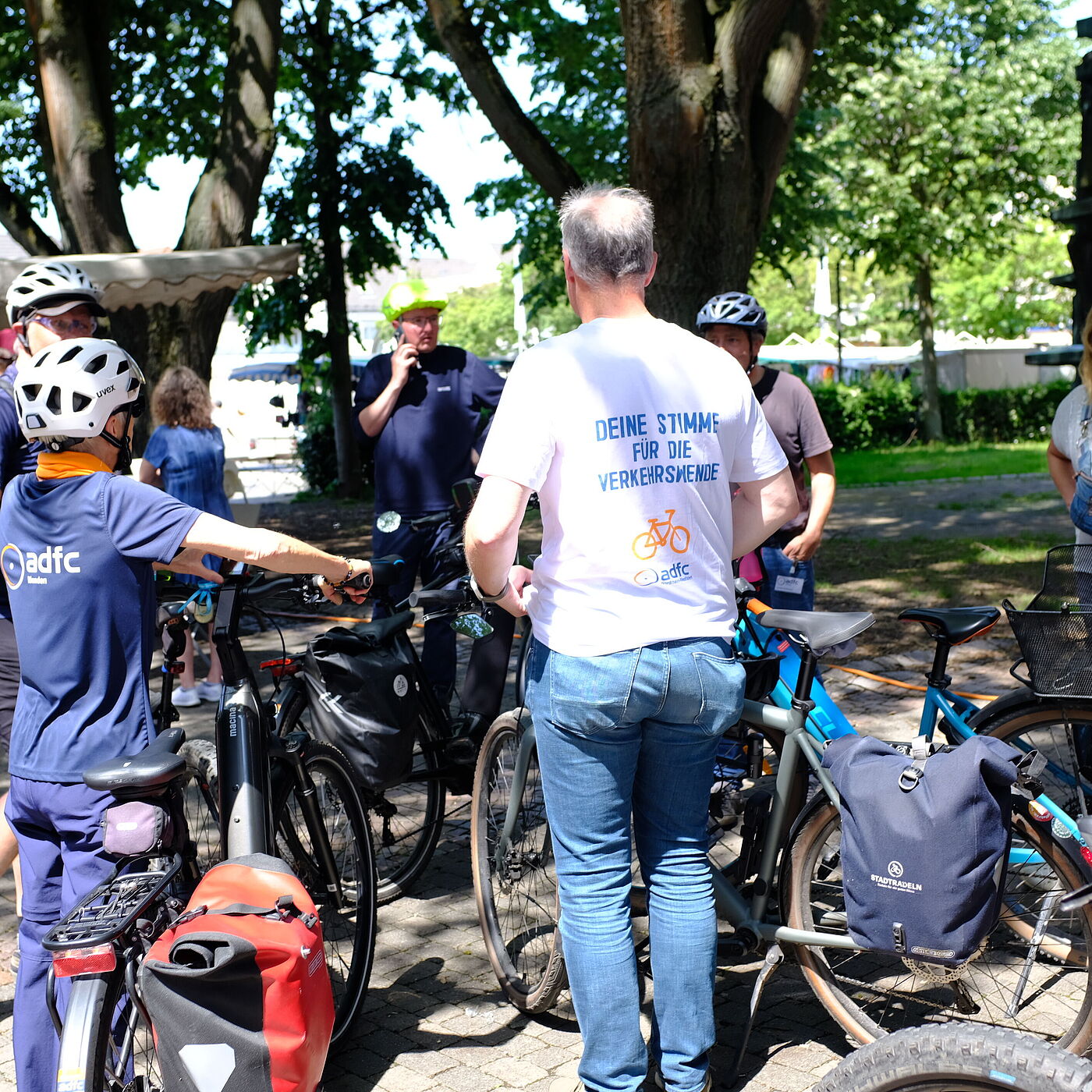 2026_05_30_SicherimStrassenverkehr_Arnsberg_ADFC-NRW Jochem vom ADFC in Arnsberg bietet im Rahmen der Schwerpunktaktion in Arnsberg Neheim am 30.05.2026 auch eine Radtour an.