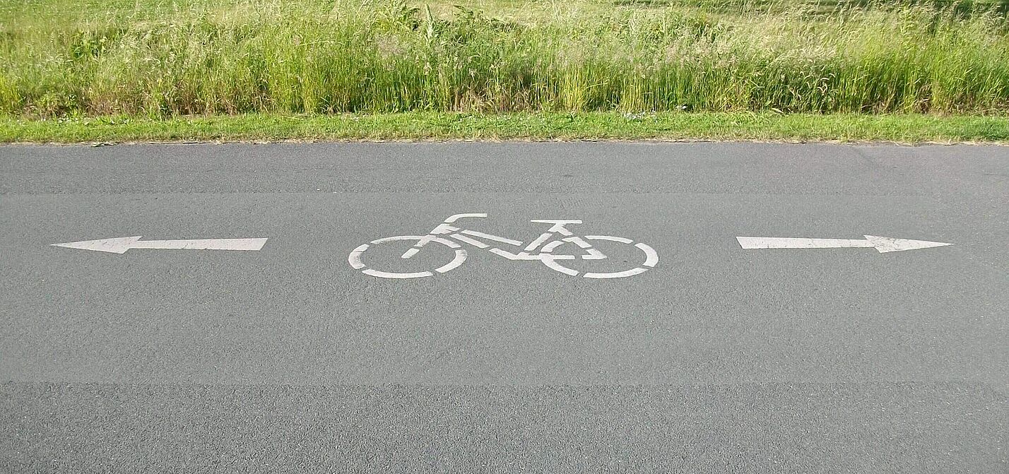 Sichere und komfortable Radwege Sichere und komfortable Radwege